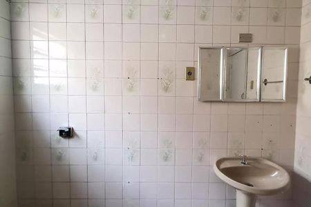 Casa à venda com 180m², 4 quartos e 2 vagas Casa à venda com 180m², 4 quartos e 2 vagasBanheiro casa1