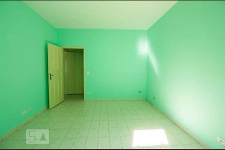 Casa à venda com 180m², 4 quartos e 2 vagas Casa à venda com 180m², 4 quartos e 2 vagasQuarto casa 2