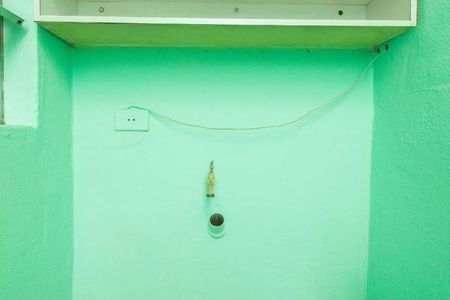 Casa à venda com 180m², 4 quartos e 2 vagas Casa à venda com 180m², 4 quartos e 2 vagasLavanderia casa 2