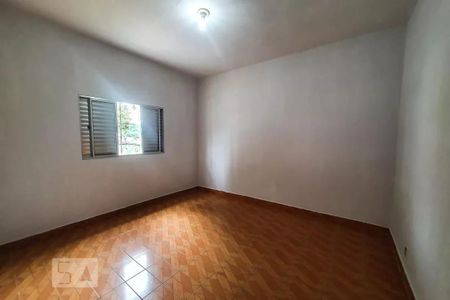Casa à venda com 180m², 4 quartos e 2 vagas Casa à venda com 180m², 4 quartos e 2 vagasQuarto casa1