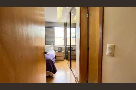 Apartamento à venda com 3 quartos, 110m² em Buritis, Belo Horizonte