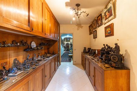 Apartamento à venda com 600m², 4 quartos e 4 vagas Apartamento à venda com 600m², 4 quartos e 4 vagasCorredor 2