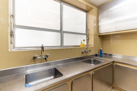 Apartamento à venda com 600m², 4 quartos e 4 vagas Apartamento à venda com 600m², 4 quartos e 4 vagasCozinha