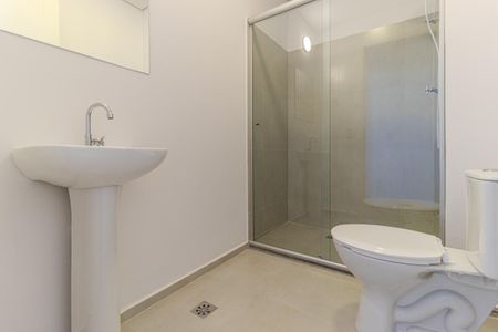 Banheiro Social de apartamento para alugar com 1 quarto, 46m² em República, São Paulo