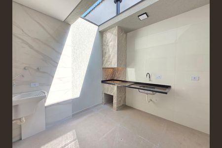 Casa à venda com 3 quartos, 100m² em Vila Frugoli, São Paulo