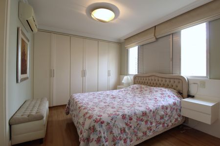 Apartamento à venda com 170m², 3 quartos e 3 vagasQuarto 3 - Suíte