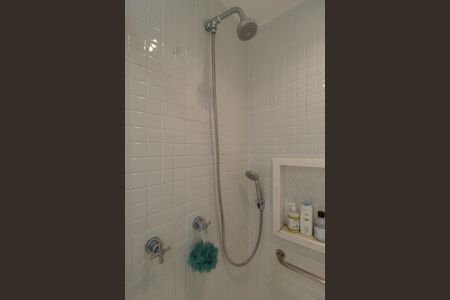 Apartamento à venda com 170m², 3 quartos e 3 vagasBanheiro da Suíte