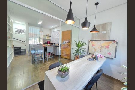 Casa à venda com 3 quartos, 150m² em Vila Santana, São Paulo