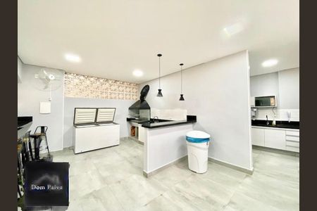 Apartamento à venda com 64m², 2 quartos e 1 vaga