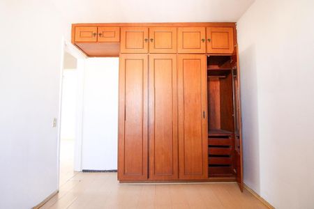 Apartamento à venda com 64m², 2 quartos e 1 vaga