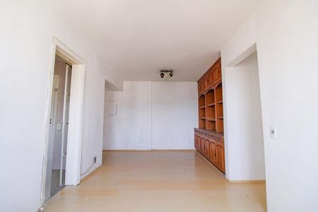 Apartamento à venda com 64m², 2 quartos e 1 vaga