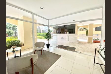 Apartamento à venda com 64m², 2 quartos e 1 vaga