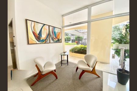 Apartamento à venda com 64m², 2 quartos e 1 vaga