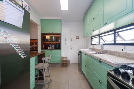 Apartamento à venda com 125m², 3 quartos e 2 vagasCozinha