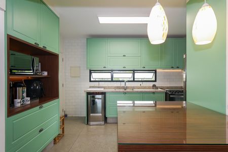 Apartamento à venda com 125m², 3 quartos e 2 vagasCozinha