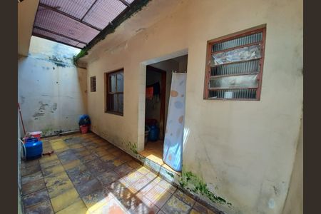 Casa à venda com 3 quartos, 170m² em Vila Pires, Santo André