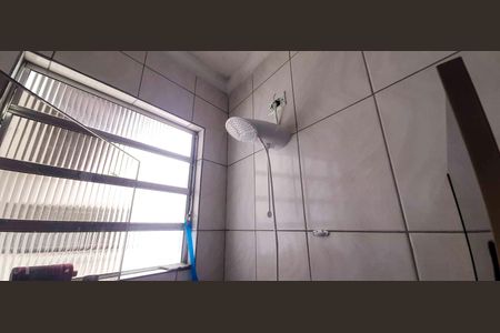 Casa à venda com 130m², 3 quartos e 3 vagas Casa à venda com 130m², 3 quartos e 3 vagasBanheiro da Suíte