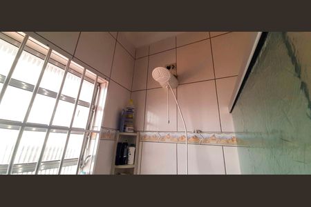 Casa à venda com 130m², 3 quartos e 3 vagas Casa à venda com 130m², 3 quartos e 3 vagasBanheiro 1