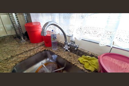 Casa à venda com 130m², 3 quartos e 3 vagas Casa à venda com 130m², 3 quartos e 3 vagasCozinha