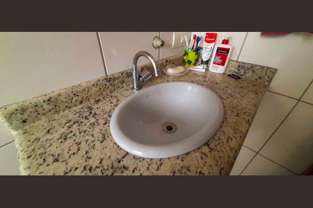 Casa à venda com 130m², 3 quartos e 3 vagas Casa à venda com 130m², 3 quartos e 3 vagasBanheiro 1