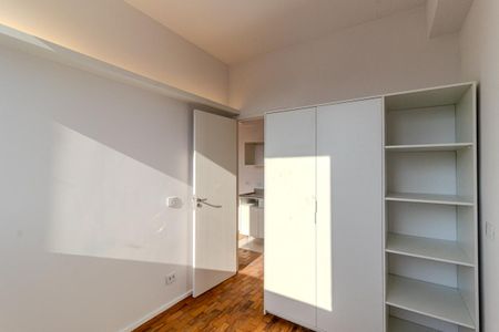 Quarto de apartamento para alugar com 1 quarto, 27m² em República, São Paulo