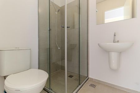 Banheiro Social de apartamento para alugar com 1 quarto, 27m² em República, São Paulo