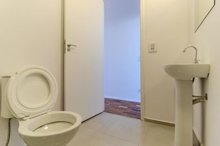 Apartamento para alugar com 46m², 1 quarto e sem vaga Apartamento para alugar com 46m², 1 quarto e sem vagaBanheiro