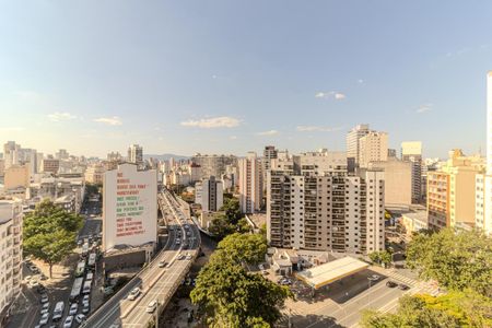 Vista do Quarto de apartamento para alugar com 1 quarto, 46m² em República, São Paulo