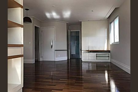 Apartamento à venda com 3 quartos, 125m² em Vila Uberabinha, São Paulo