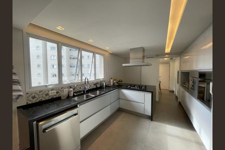 Apartamento à venda com 4 quartos, 528m² em Vila Nova Conceição, São Paulo