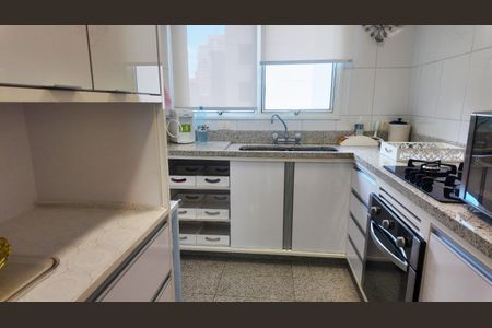 Apartamento à venda com 150m², 4 quartos e 3 vagas