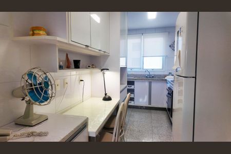 Apartamento à venda com 150m², 4 quartos e 3 vagas