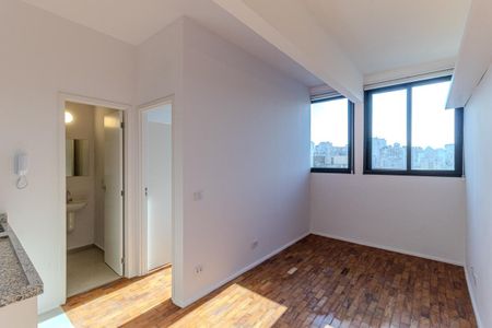 Apartamento para alugar com 27m², 1 quarto e sem vaga Apartamento para alugar com 27m², 1 quarto e sem vagaSala