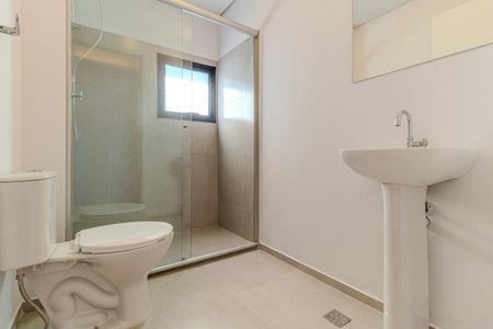 Banheiro de apartamento para alugar com 1 quarto, 40m² em República, São Paulo