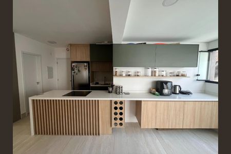 Apartamento à venda com 3 quartos, 94m² em Jardim das Acacias, São Paulo