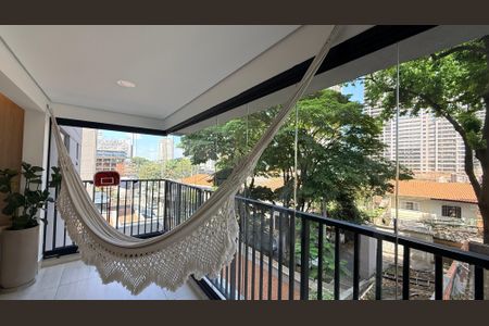 Apartamento à venda com 3 quartos, 94m² em Jardim das Acacias, São Paulo