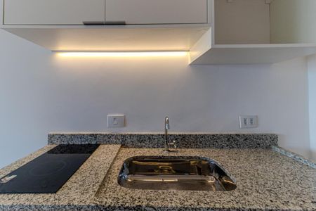 Studio para alugar com 33m², 1 quarto e sem vaga Studio para alugar com 33m², 1 quarto e sem vagaCozinha