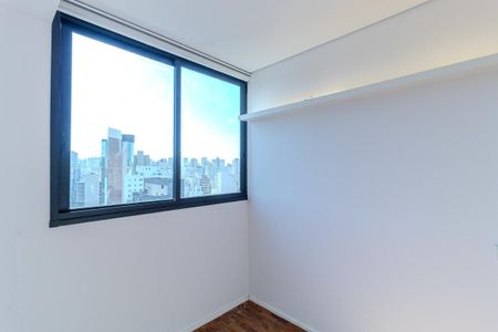 Quarto de apartamento para alugar com 1 quarto, 27m² em República, São Paulo