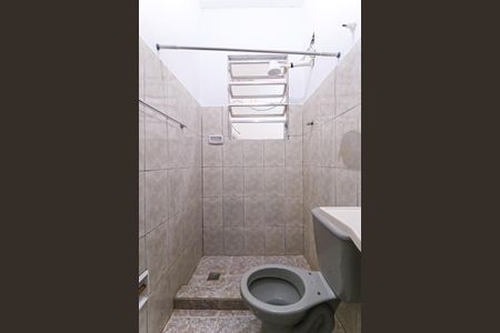 Banheiro Social de casa para alugar com 1 quarto, 40m² em Pilares, Rio de Janeiro