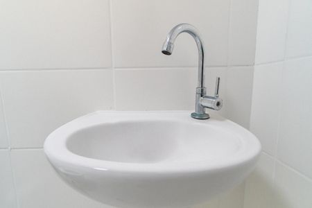 Banheiro Detalhe de apartamento à venda com 2 quartos, 50m² em Jardim Itacolomi, São Paulo