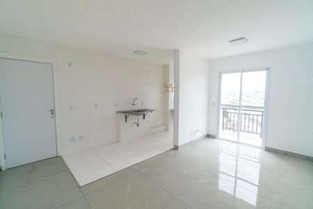Sala de apartamento à venda com 2 quartos, 50m² em Jardim Itacolomi, São Paulo