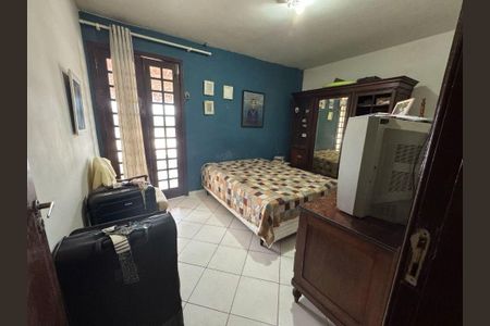 Casa à venda com 1 quarto, 360m² em Piratininga, Niterói