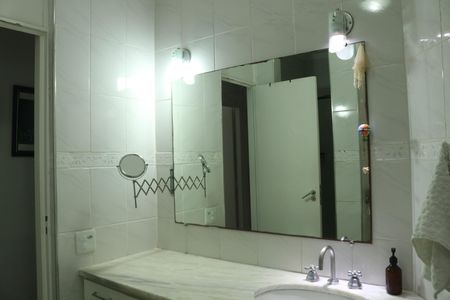 Apartamento para alugar com 123m², 3 quartos e 1 vagaBanheiro social