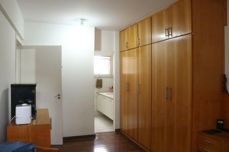 Apartamento para alugar com 123m², 3 quartos e 1 vagaSuíte