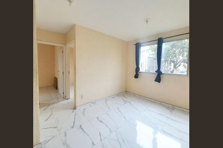 Sala de apartamento para alugar com 2 quartos, 48m² em São Pedro, Osasco
