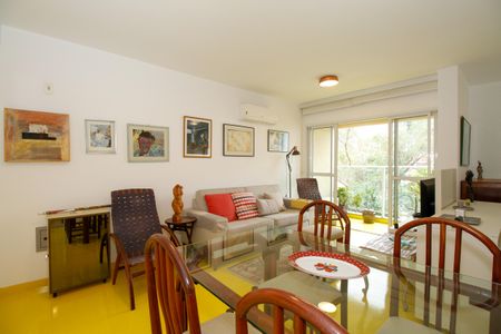 Apartamento para alugar com 50m², 1 quarto e 1 vaga Apartamento para alugar com 50m², 1 quarto e 1 vagaSala