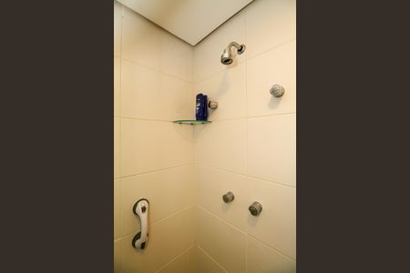 Apartamento para alugar com 50m², 1 quarto e 1 vaga Apartamento para alugar com 50m², 1 quarto e 1 vagaBanheiro da Suíte