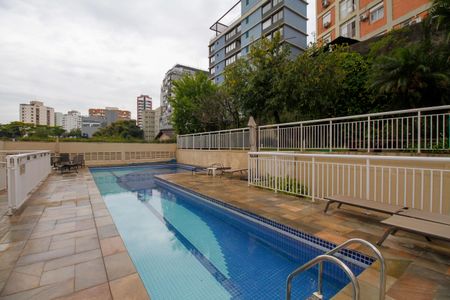 Apartamento para alugar com 50m², 1 quarto e 1 vaga Apartamento para alugar com 50m², 1 quarto e 1 vagaÁrea Comum - Piscina