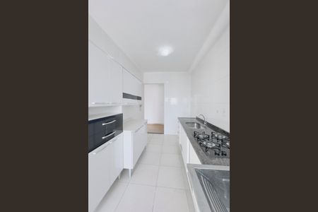 Apartamento para alugar com 95m², 2 quartos e 2 vagasCozinha