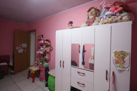 Quarto 2 de casa para alugar com 3 quartos, 80m² em São José, Canoas